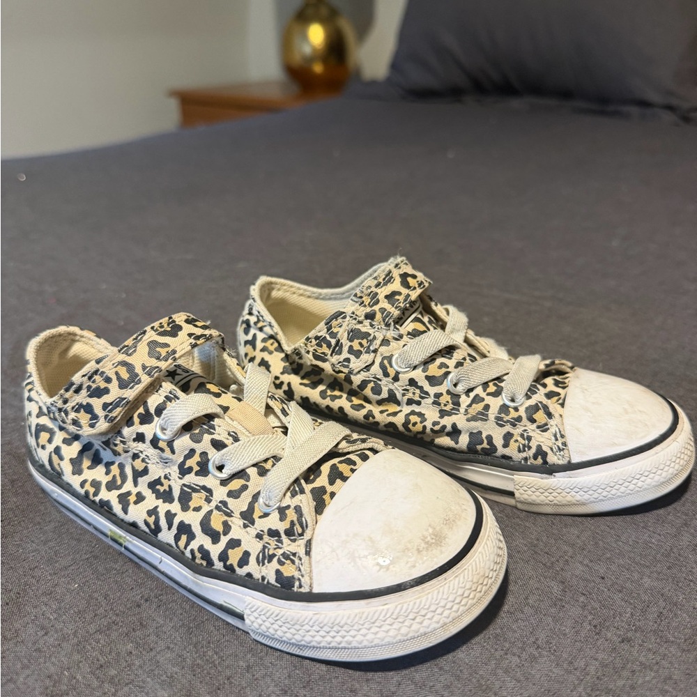 Kids Leopard Print Canvas Converse Sneakers - Beige & Black (size 10)